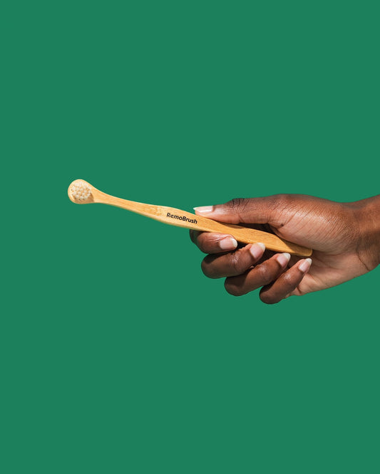 Remo Tongue Brush – Miswak-Infused Bamboo Tongue Cleaner - FiveBeelow