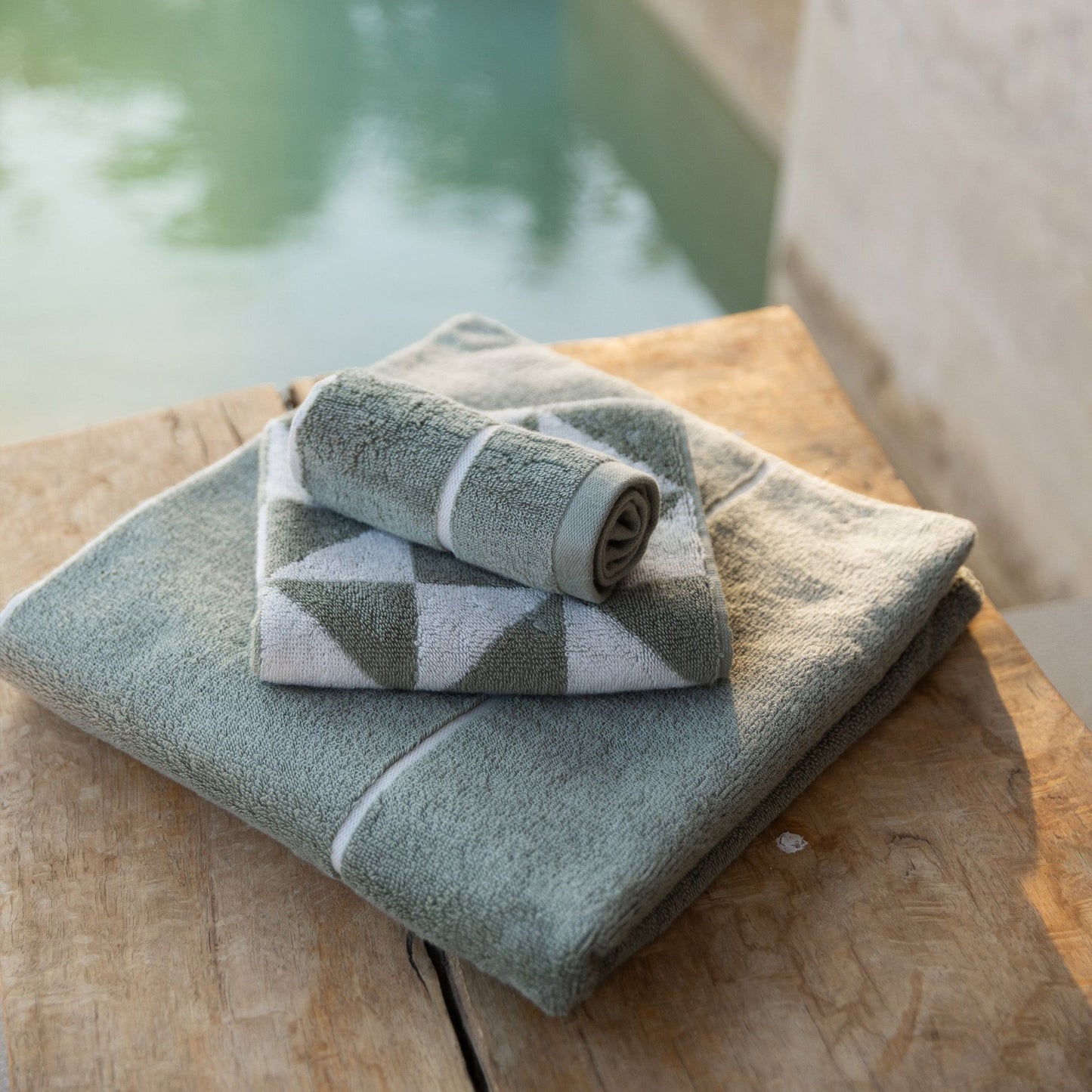 Umbra Australian Cotton Towels - FiveBeelow