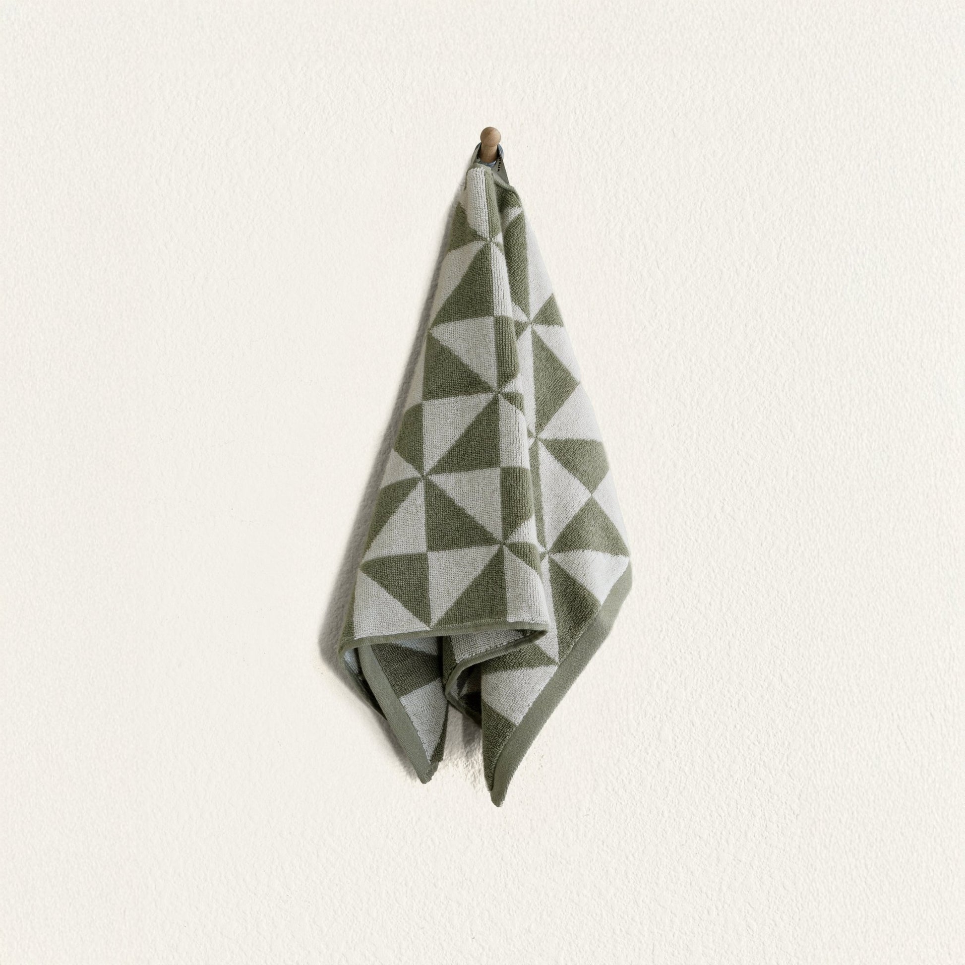 Umbra Australian Cotton Towels - FiveBeelow